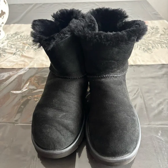 UGG Black Shearling Lined Footwear - Picture 2 of 5